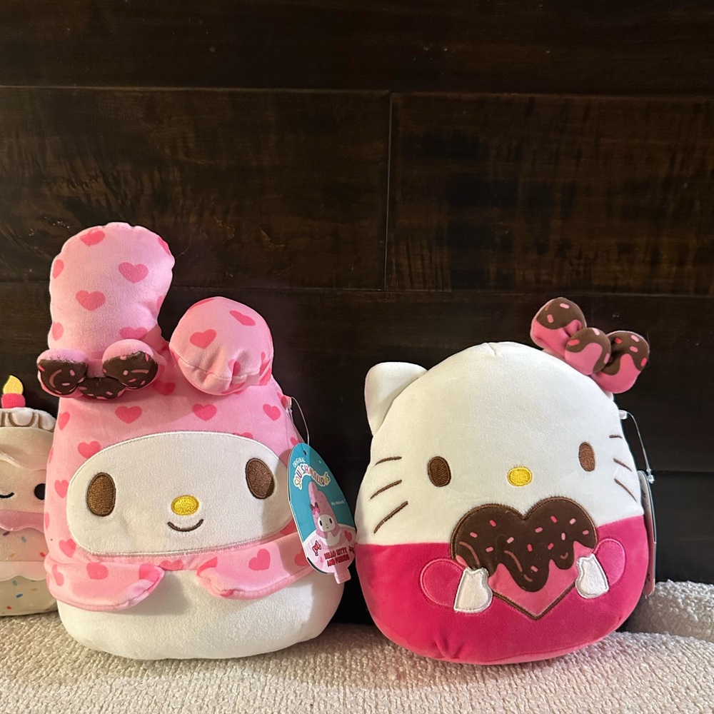 Hello kitty & My Melody squish mellows